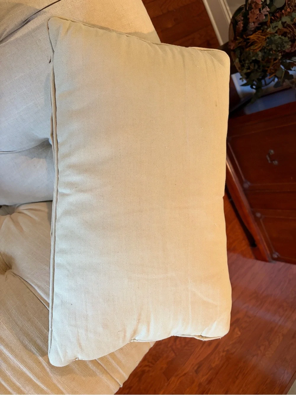 Neutral Cream Throw Pillow - Soft Decorative Accent feather  EUC